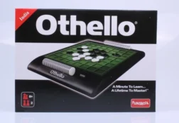 Othello – Classic Strategy Board Game with Reversible Discs