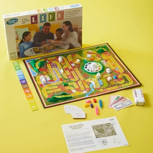 efurbished GAME OF LIFE FS CLASSIC Board Game