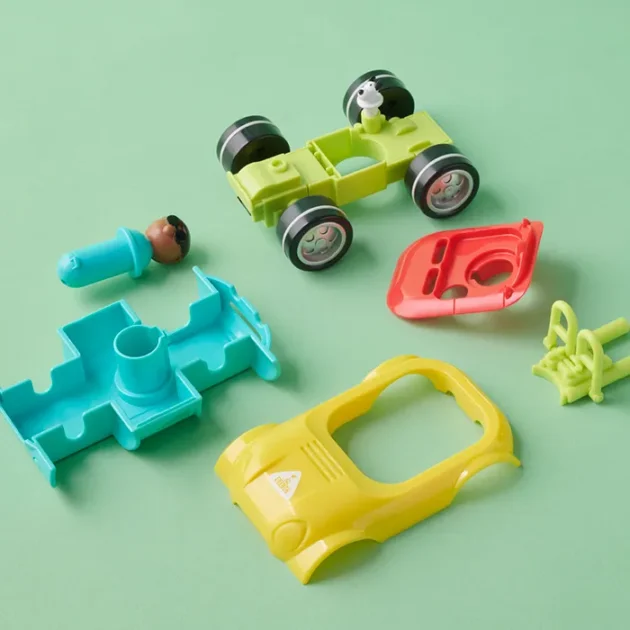 Refurbished NE ELC BUILD AND PLAY CAR - Image 2